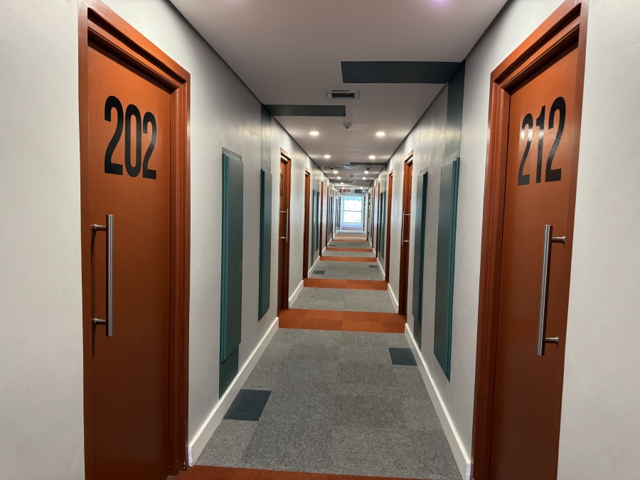 2 Bedroom Property for Sale in Woodstock Western Cape